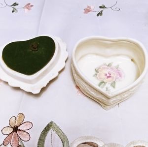 Music Box "Love Me Tender"